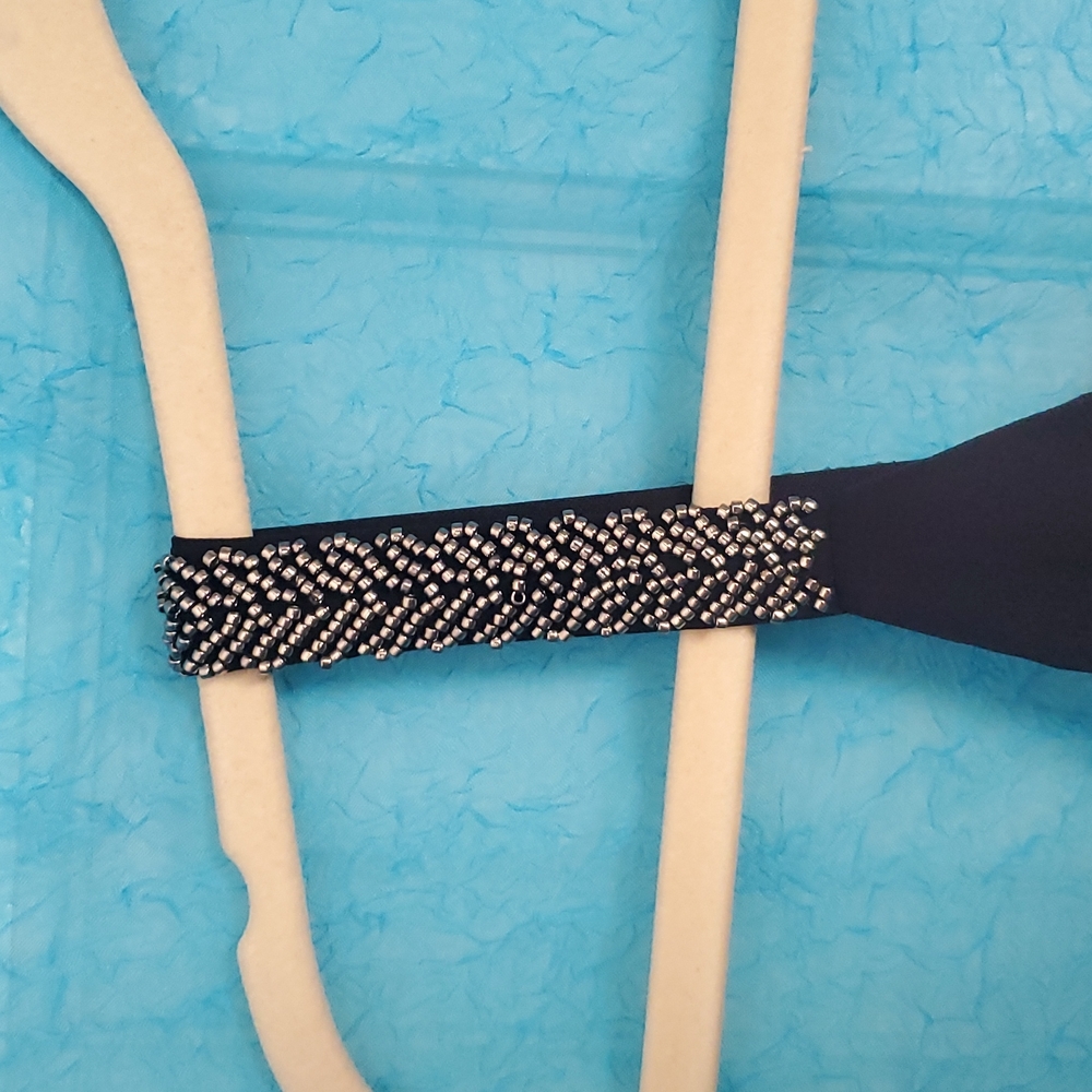 Top - Picture 5 of 9